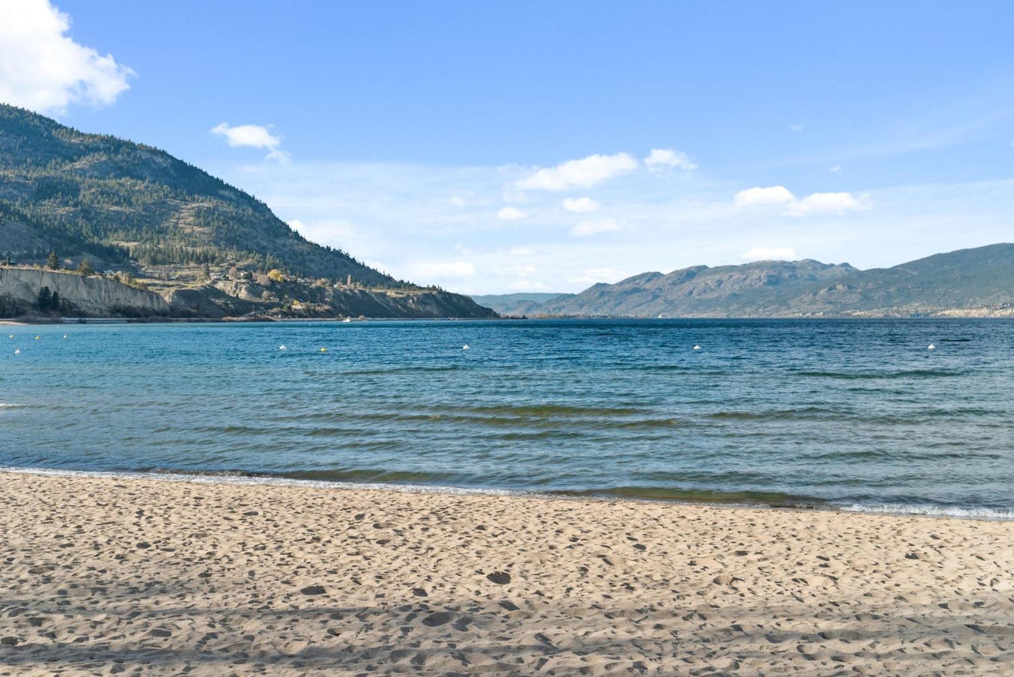 Okanagan Lakefront Resort Penticton Eksteriør bilde