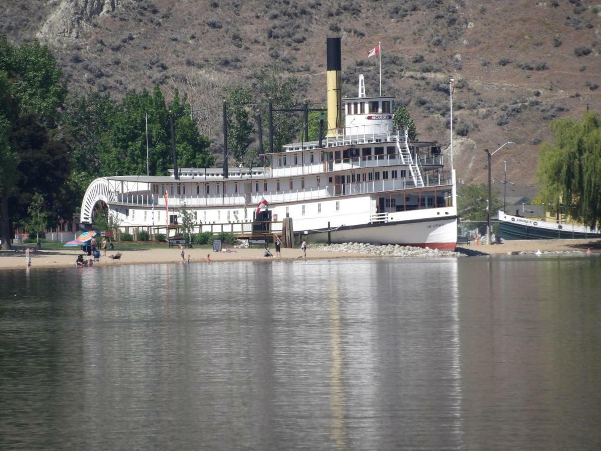 Okanagan Lakefront Resort Penticton Eksteriør bilde